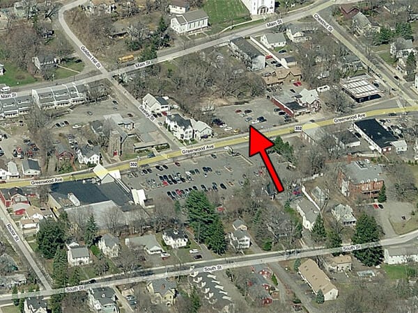 Aerial view of 89 Greenwood Avenue