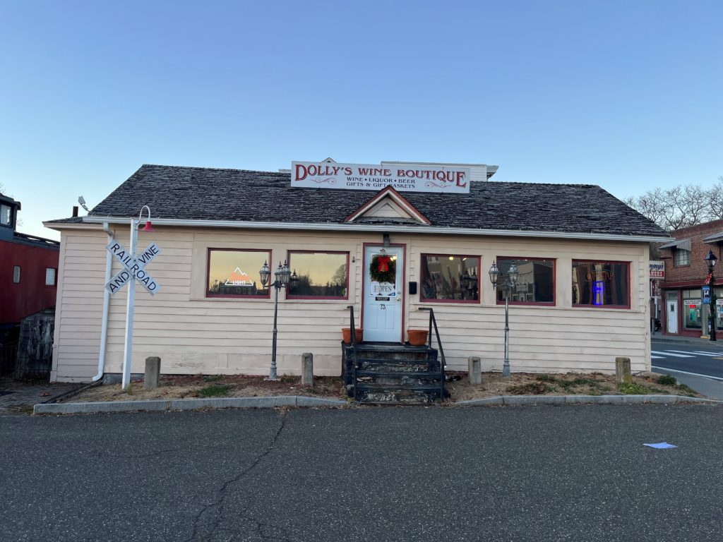 73 Railroad Street, New Milford, CT Tower Realty Corporation